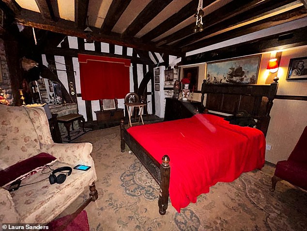 This is the Bishop¿s Room, said to be the most haunted room in the inn with guests claiming to have been grabbed and pulled out of bed